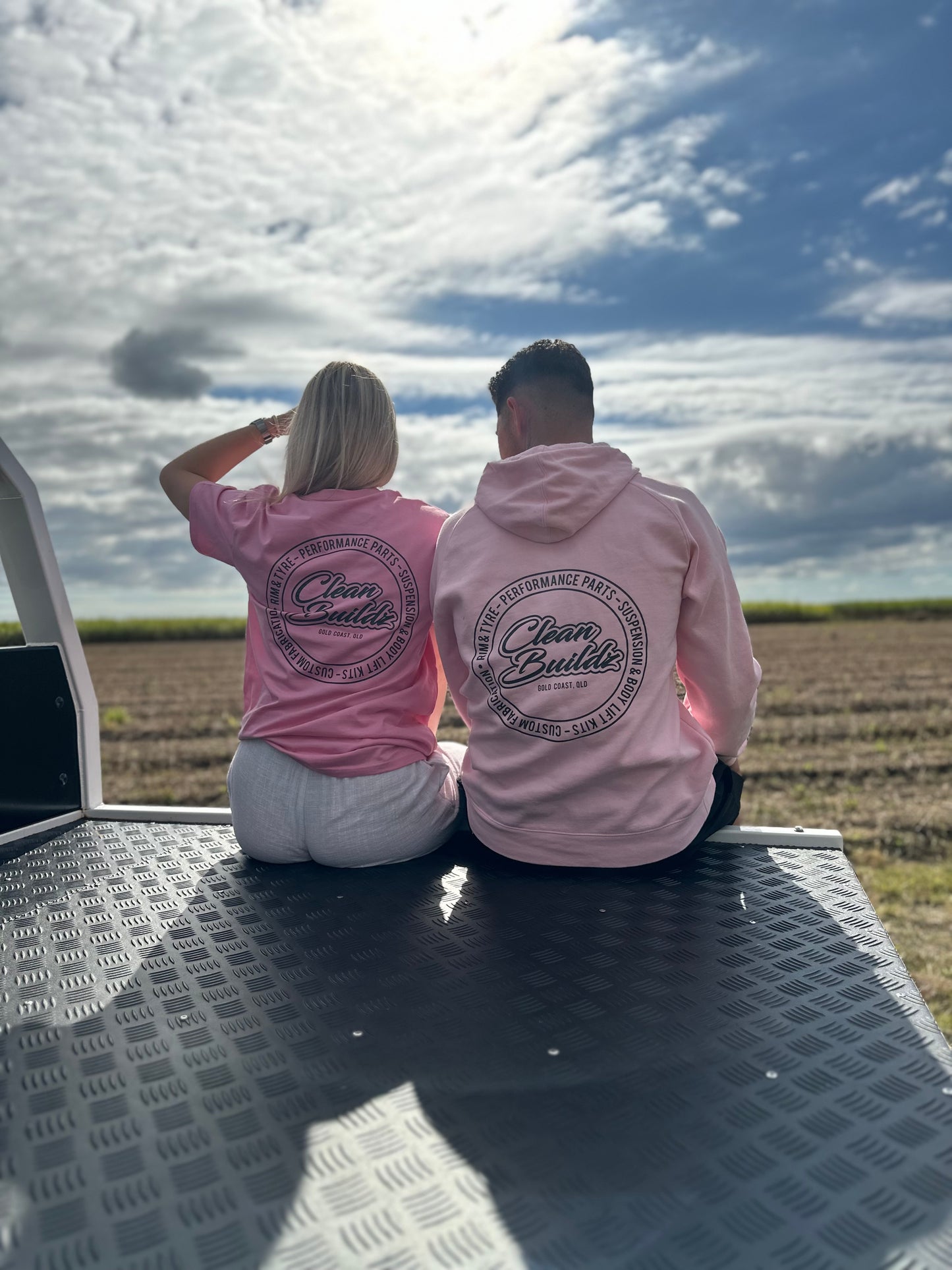 CLEAN BUILDZ Hoodie & T Shirt Combo